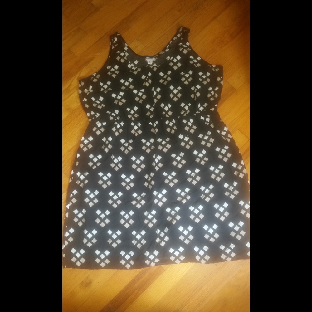 Old Navy XXL Black, tan and white A-line dress